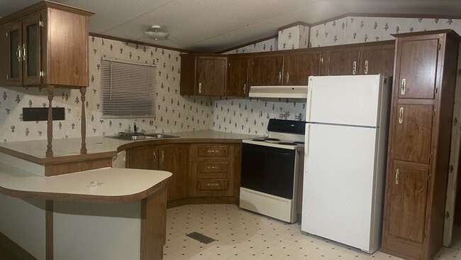 Photo - 1518 Lee County Rd 270