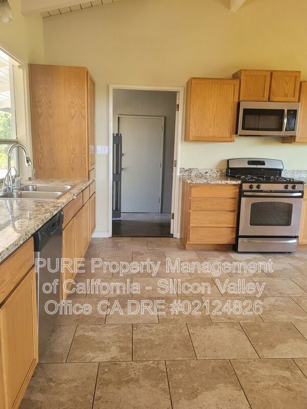 Photo - 21224 Saratoga Hills Rd