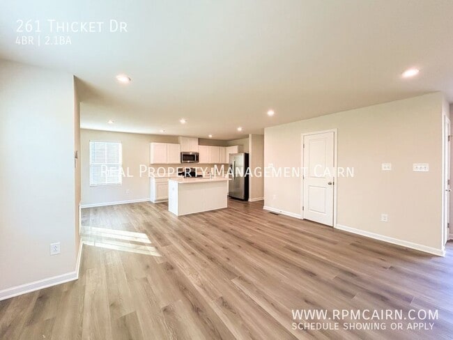 Photo - 261 Thicket Dr