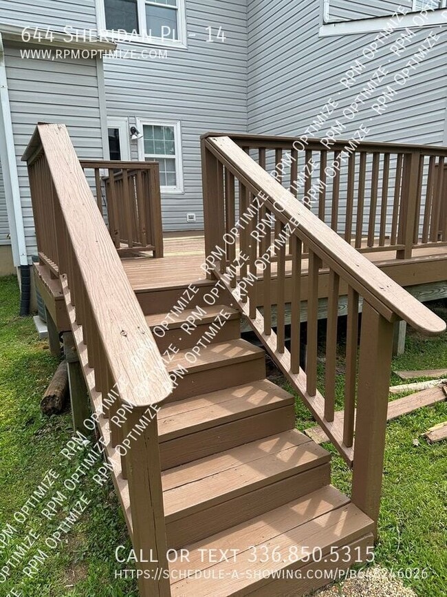 Photo - 644 Sheridan Pl
