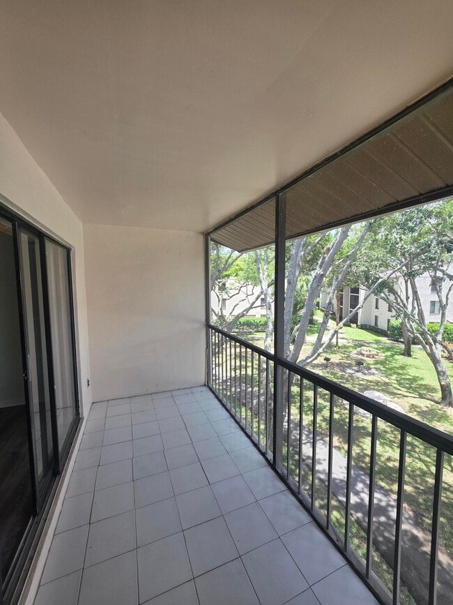 Photo - 202 Foxtail Dr Unit F3