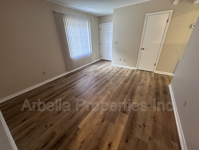 Photo - 103 Beech St Unidad Apt 8