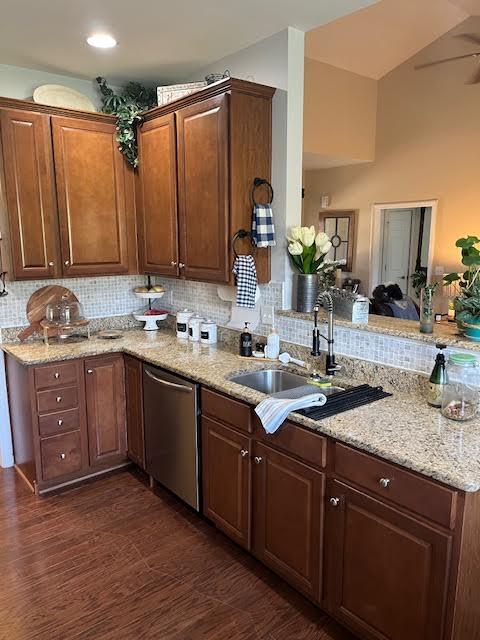 Photo - 30 Yadkin Rd