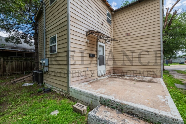 Photo - 2147 N Park Pl Unit Apt. A