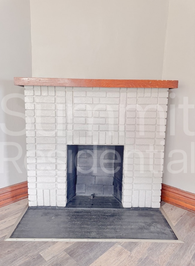 Photo - 188 Marion Ave Unit 188