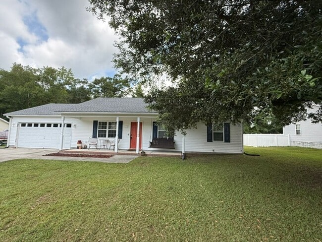 Building Photo - 118 Pear Tree Ln