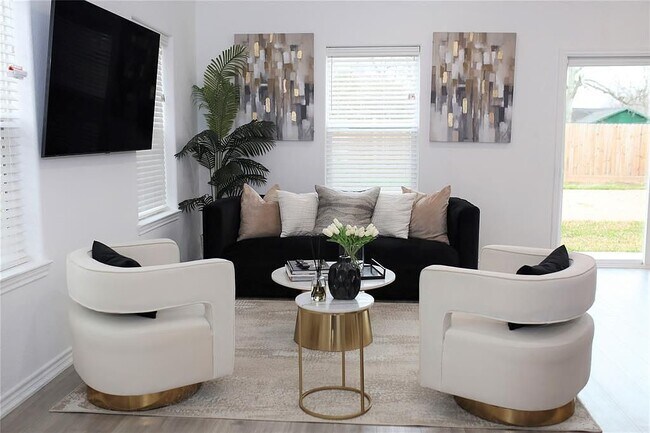 Photo - 10213 Ashville Dr