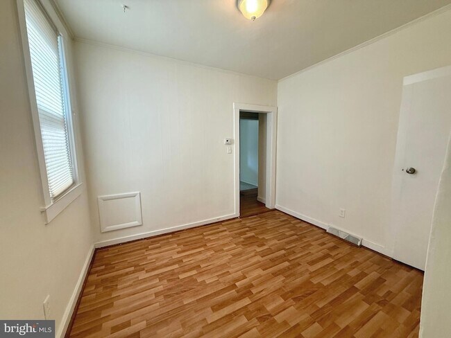 Photo - 3632 Ash St