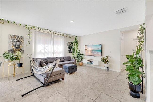 Photo - 831 Turner Ln