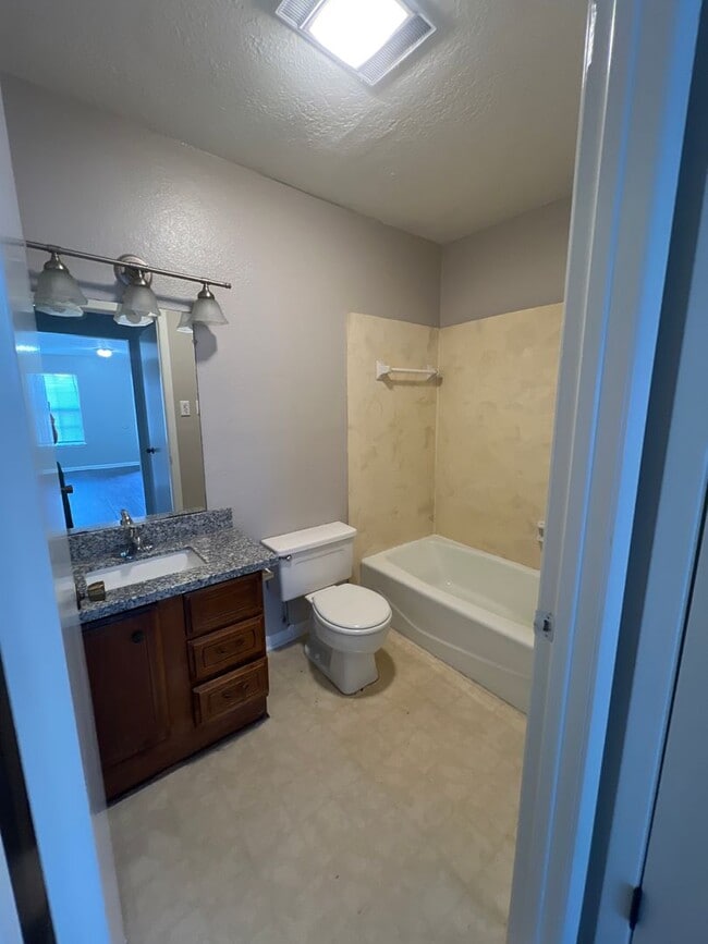 Photo - 1 Bedroom 1 Bathroom Apartment