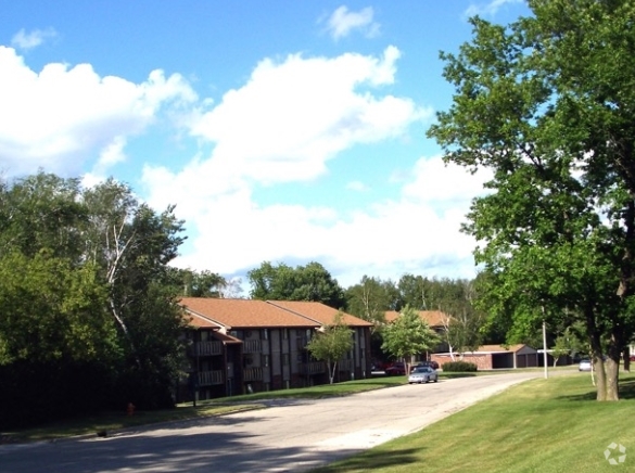 Building Photo - Birchwood Apartments