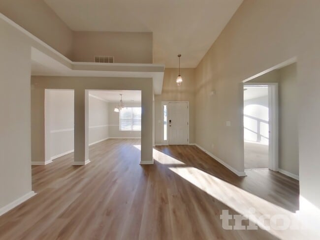 Photo - 261 Stagecoach Pass