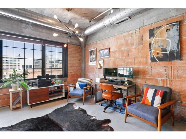 Photo - 525 N 3rd St Unidad 303