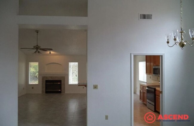 Photo - Lovely Home in Rosedale Cul-De-Sac!