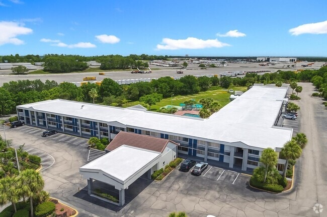 Building Photo - 44199 US-27 Rental