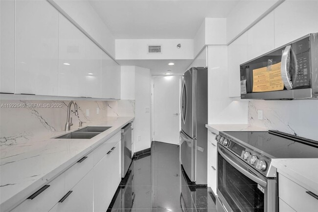 Photo - 16445 Collins Ave Unit 2626