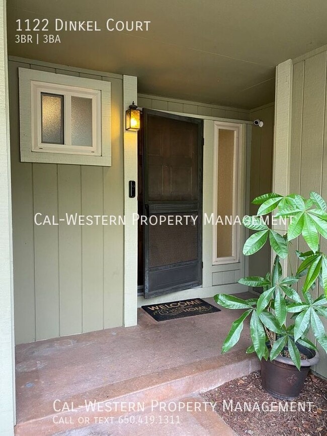 Building Photo - 1122 Dinkel Ct