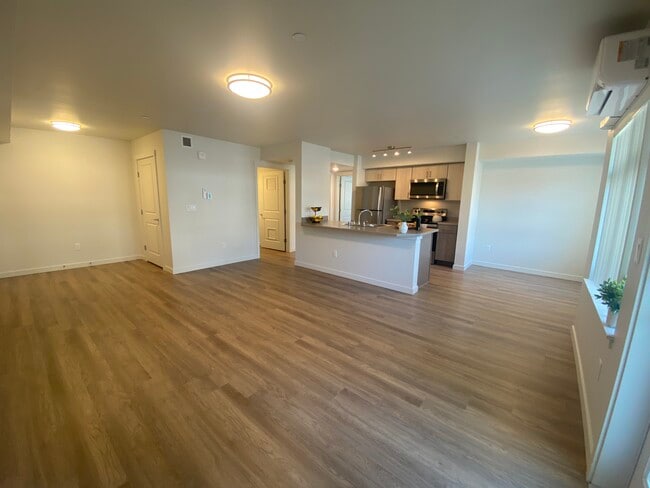 Photo - Novo on 52nd