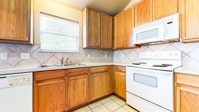 Photo - 301 Cookston Ln