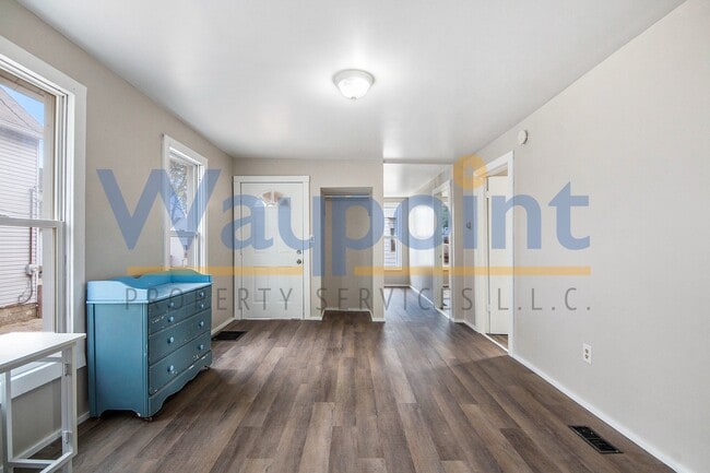 Photo - 19 Vandenberg Pl SE