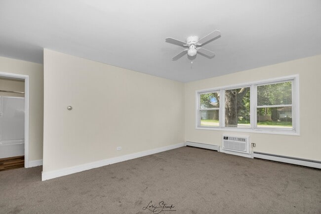 Photo - 902 3rd St Unit 1