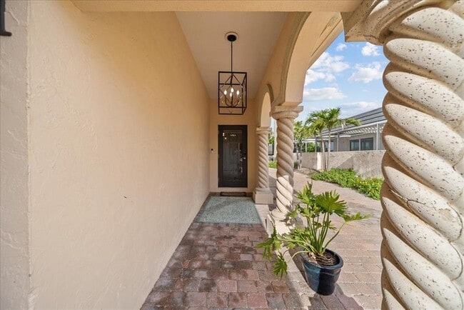 Photo - 718 Golden Beach Blvd Unit 1