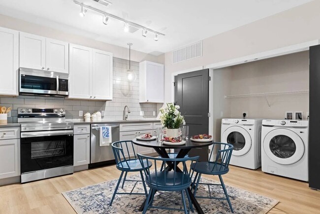 Parkview Spring Hill Apartments