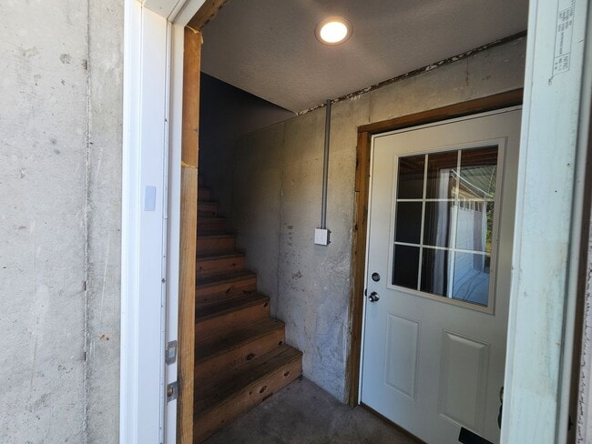 Photo - 537 N 6th St
