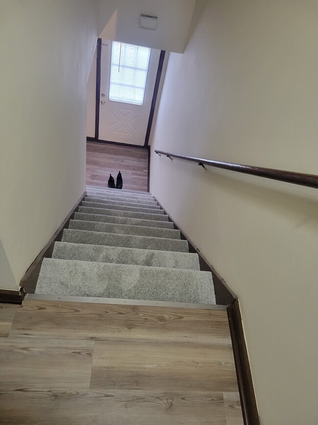 Photo - 252 Claire St