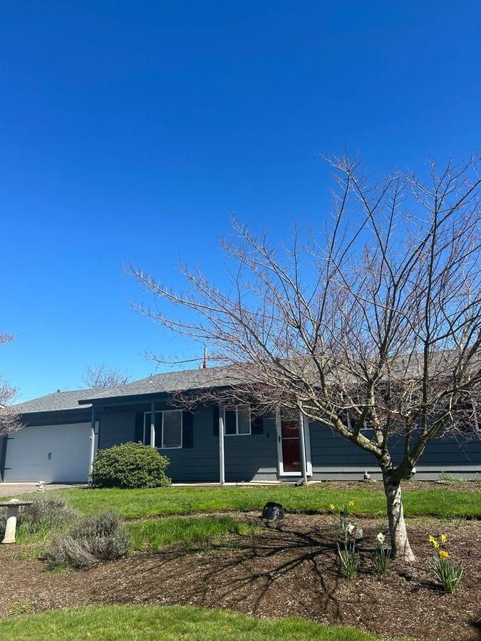 Photo - 3 BD Ranch Style Home with Garage & Large Lot