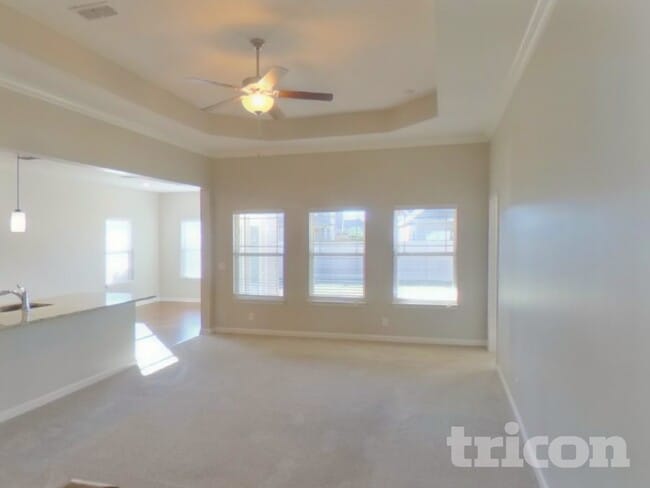 Photo - 2004 Kinsale Ave