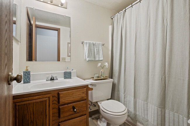 Woodfield Apartments