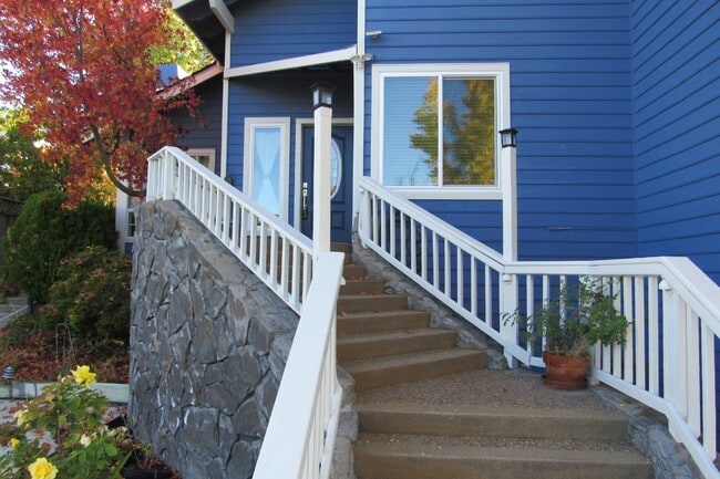 Photo - Gorgeous Custom Pleasanton Home in Great Location