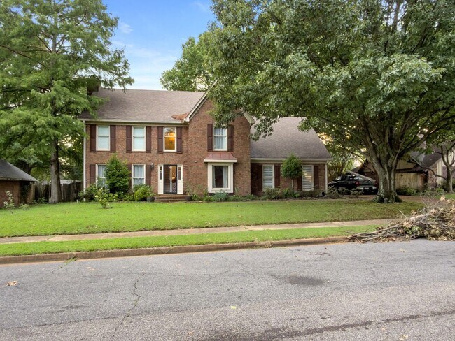 Photo - 743 Grovewood Dr