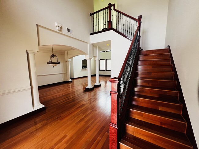 Photo - 2831 Paige Dr