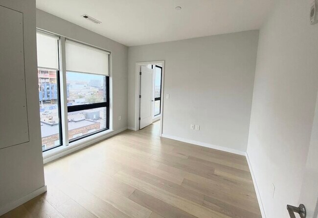 45 W 3rd St Unit 501