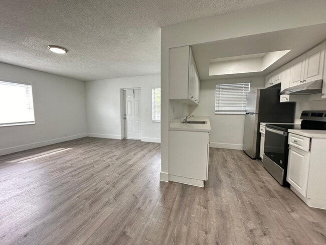 Photo - 3660 Apartments LLC
