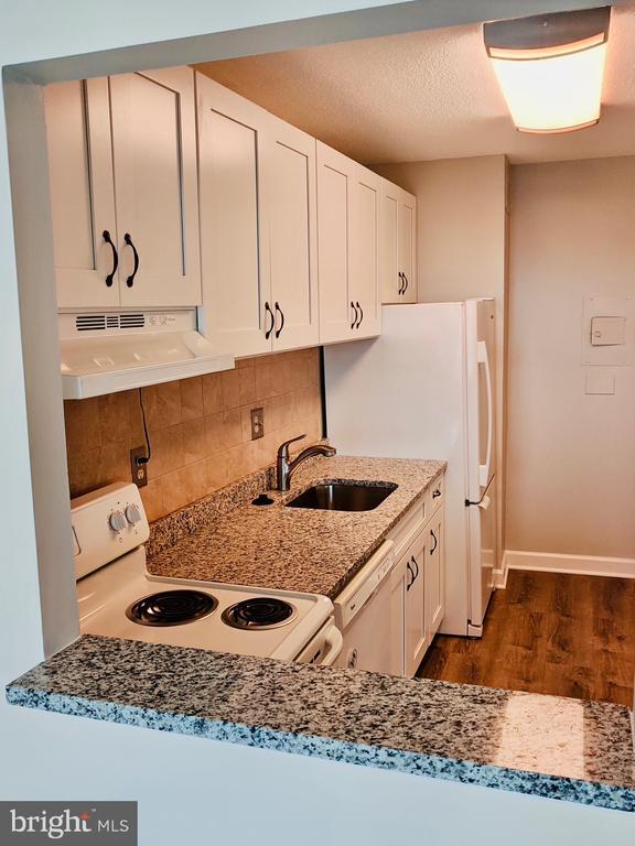 Photo - 2059 Huntington Ave Unit 1403