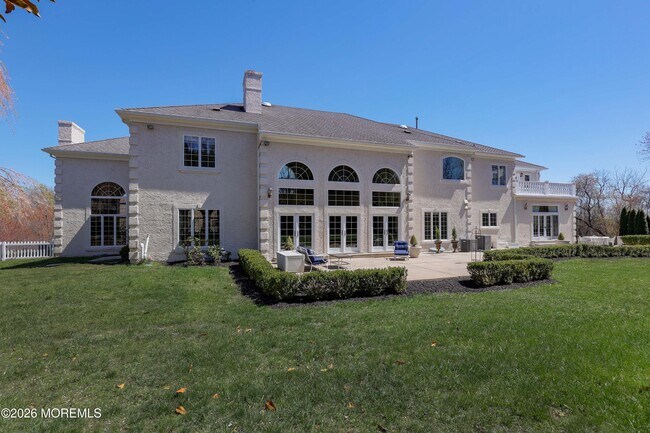 6 Hayes Ct