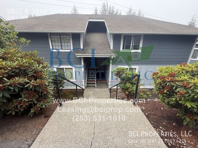 Building Photo - 5822 N 35th St Unit #D14 Rental