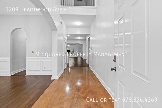 Photo - 1209 Heartwood Ave