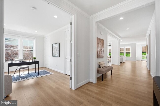 Photo - 6203 Mori St