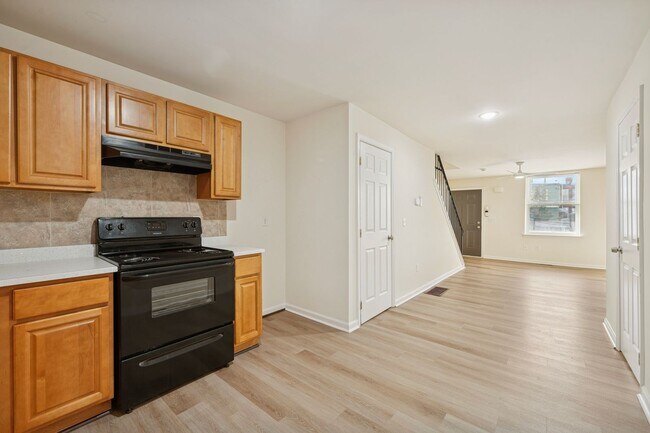 Photo - 219 S Cecil St