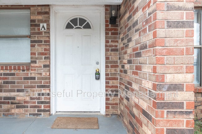 Photo - 109 SE 42nd St