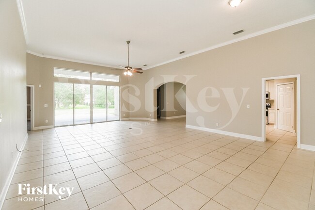 Photo - 2305 Yellow Jasmine Ln