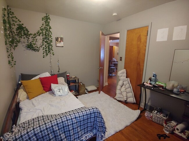 Photo - AVAILABLE JUNE - 4 BED 2 BATH