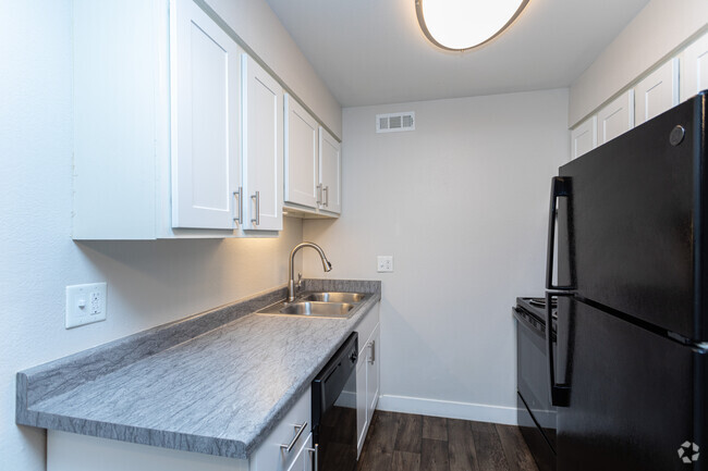 Interior Photo - Holladay On Ninth Rental