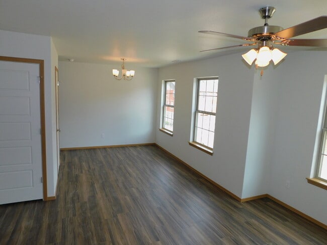 Photo - Charming 2-Bedroom Townhouse Retreat with 2.5 Baths in Fayetteville’s Rolling Woods - 1252 Sq Ft ...