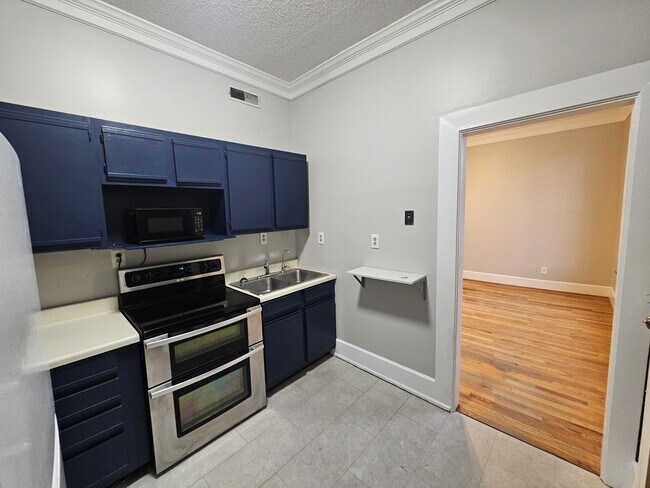 Photo - 603 Lindsay St