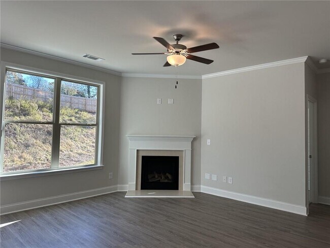 3517 Lockaby Wy